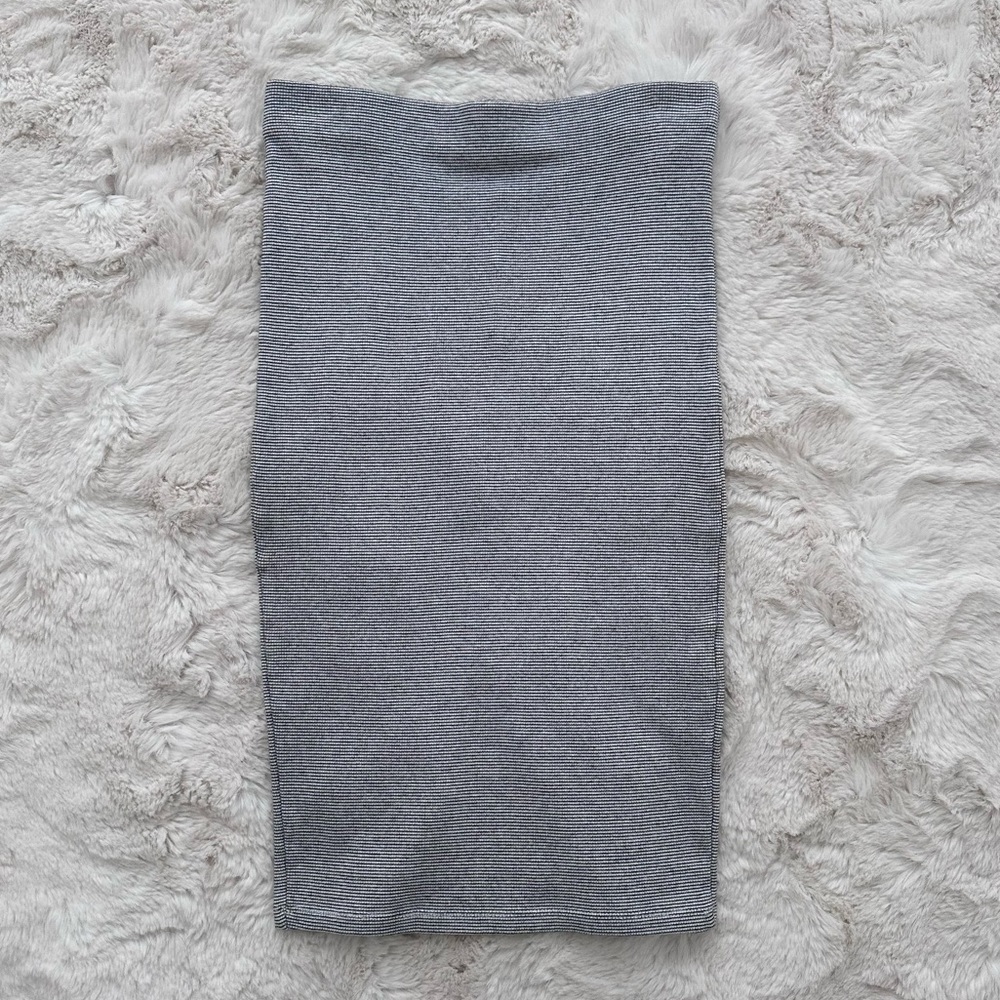 ZARA Trafaluc Below the Knee Pencil Skirt